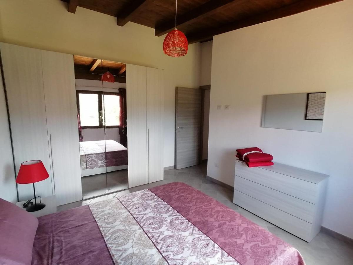Loceri Agriturismo Vigna De' Luceri מראה חיצוני תמונה